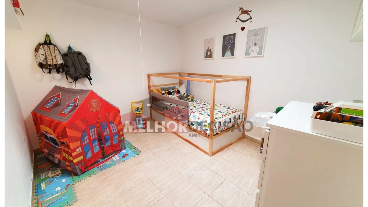 Moradia T4 para Venda em Vila Nova da Barquinha Foto 16