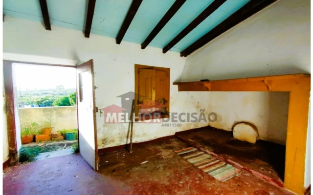 Moradia T3 para Venda em Tramagal Foto 15