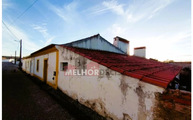 Moradia T3 para Venda em Tramagal Foto 4