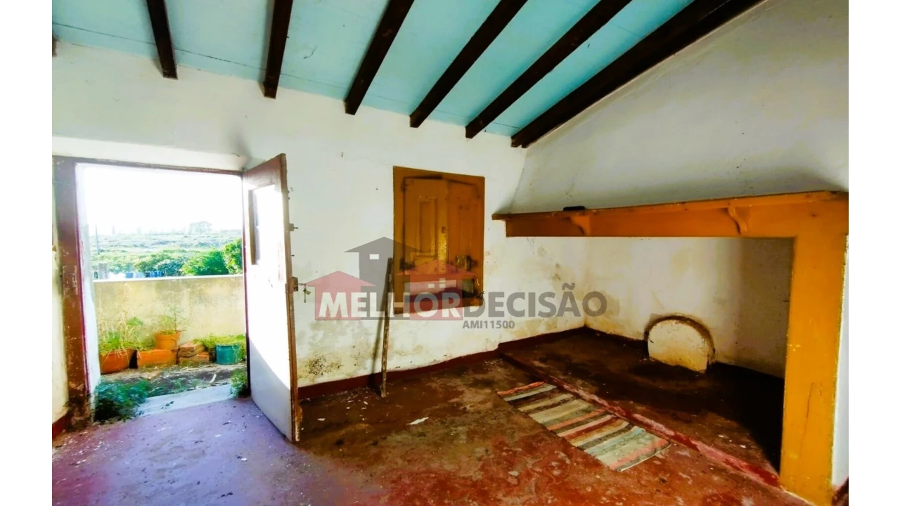 Moradia T3 para Venda em Tramagal Foto 15