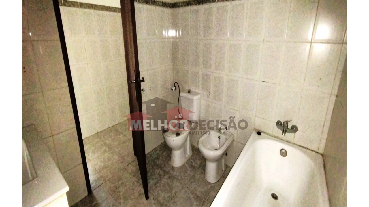 Moradia T2 para Venda em Chamusca e Pinheiro Grande Foto 9