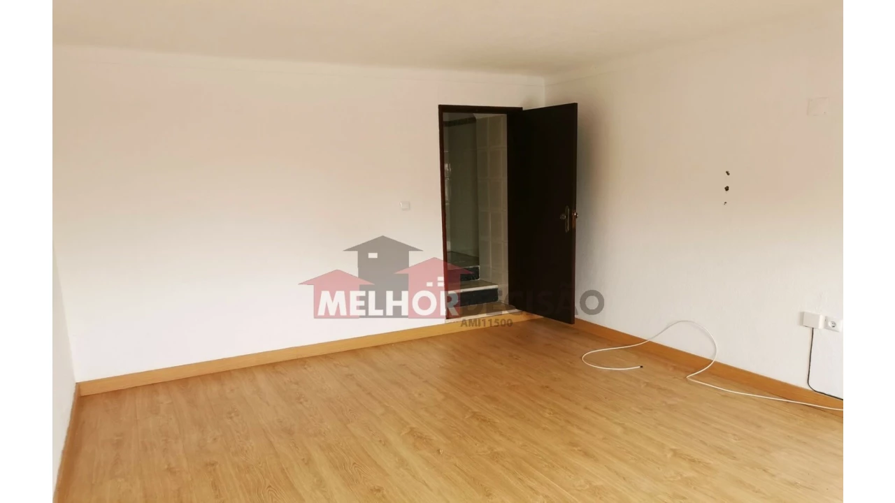 Moradia T2 para Venda em Chamusca e Pinheiro Grande Foto 5