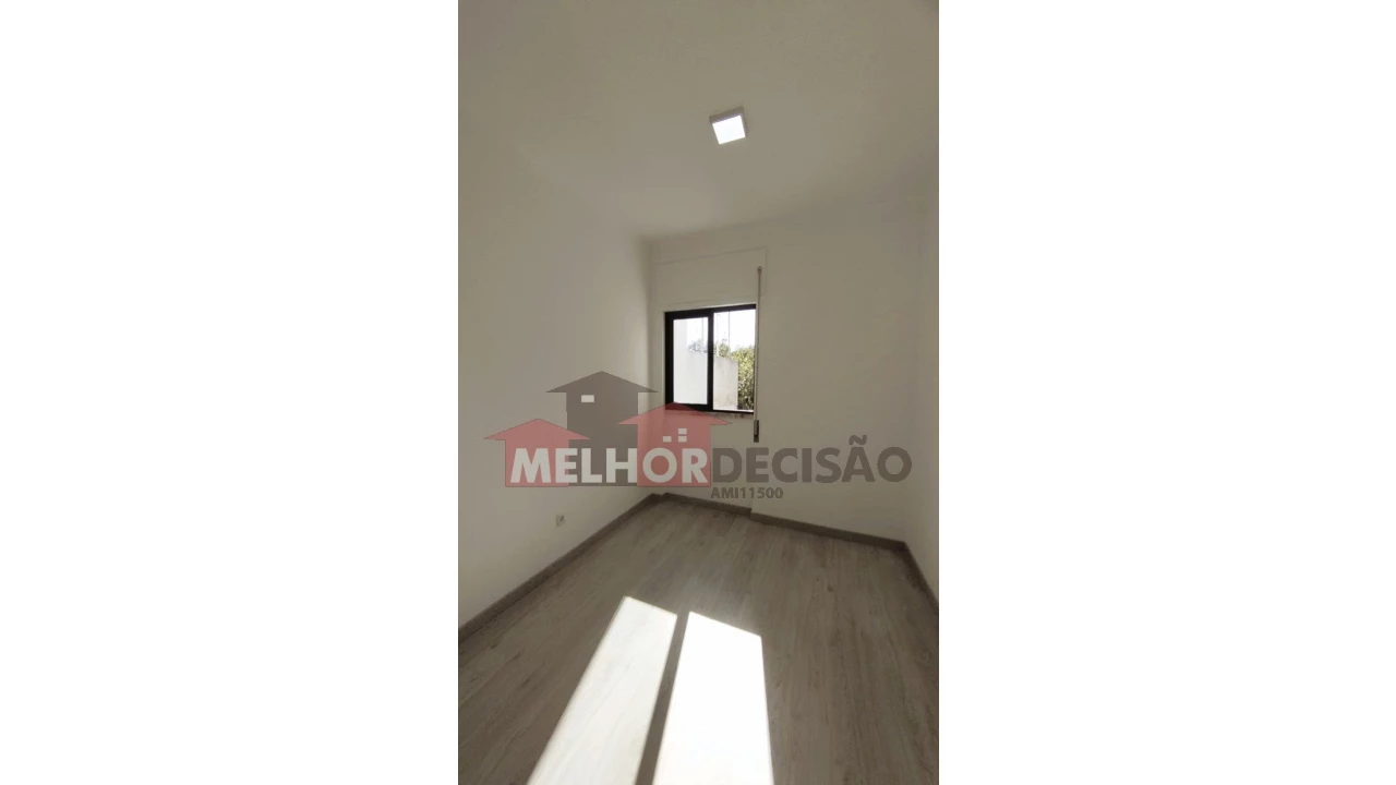 Apartamento T4 para Venda em Torres Novas (São Pedro), Lapas e Ribeira Branca Foto 8