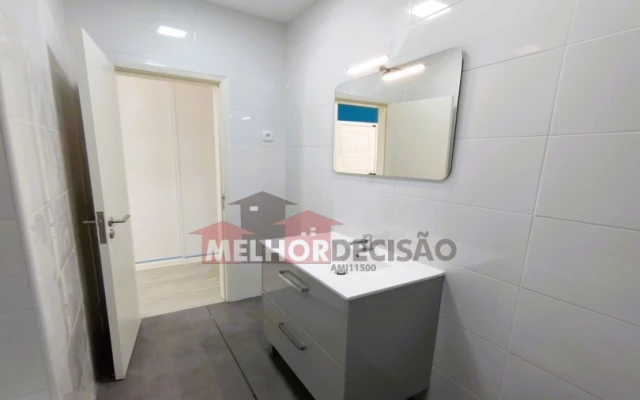 Apartamento T4 para Venda em Torres Novas (São Pedro), Lapas e Ribeira Branca Foto 14