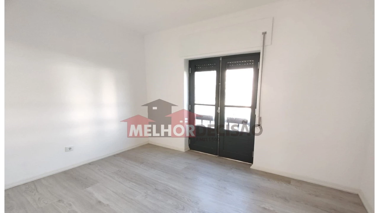 Apartamento T4 para Venda em Torres Novas (São Pedro), Lapas e Ribeira Branca Foto 16
