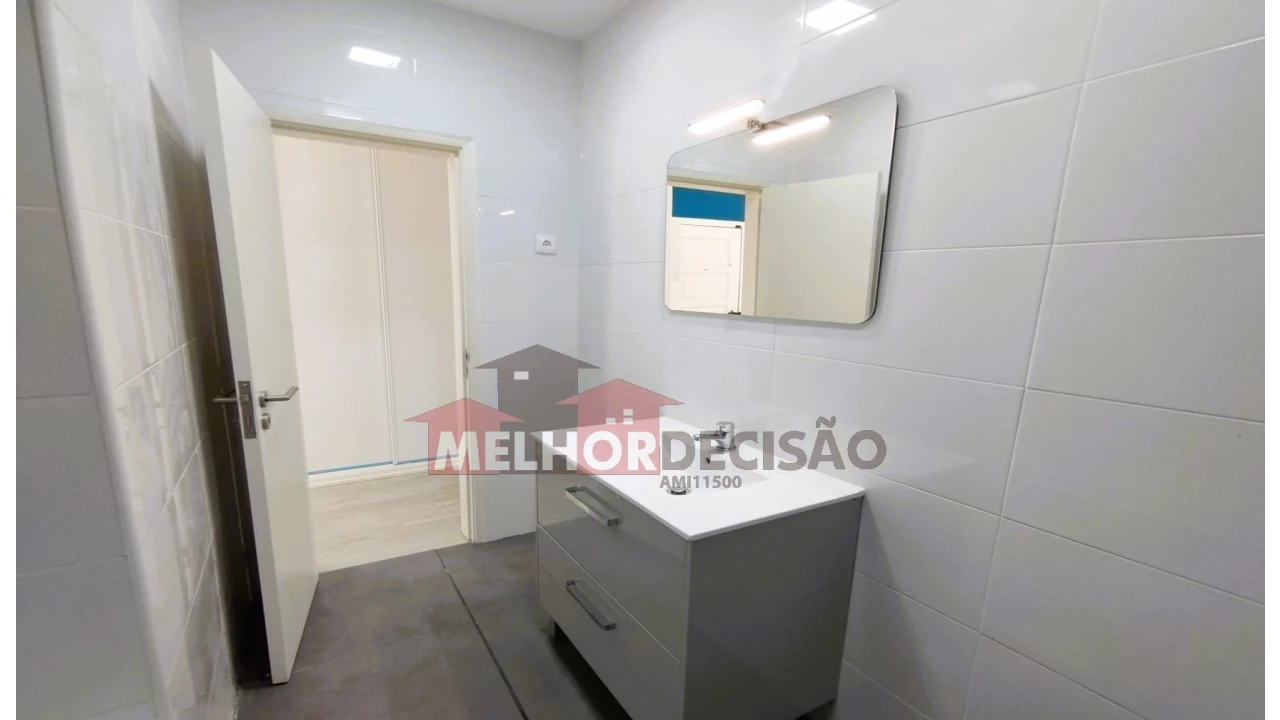 Apartamento T4 para Venda em Torres Novas (São Pedro), Lapas e Ribeira Branca Foto 14