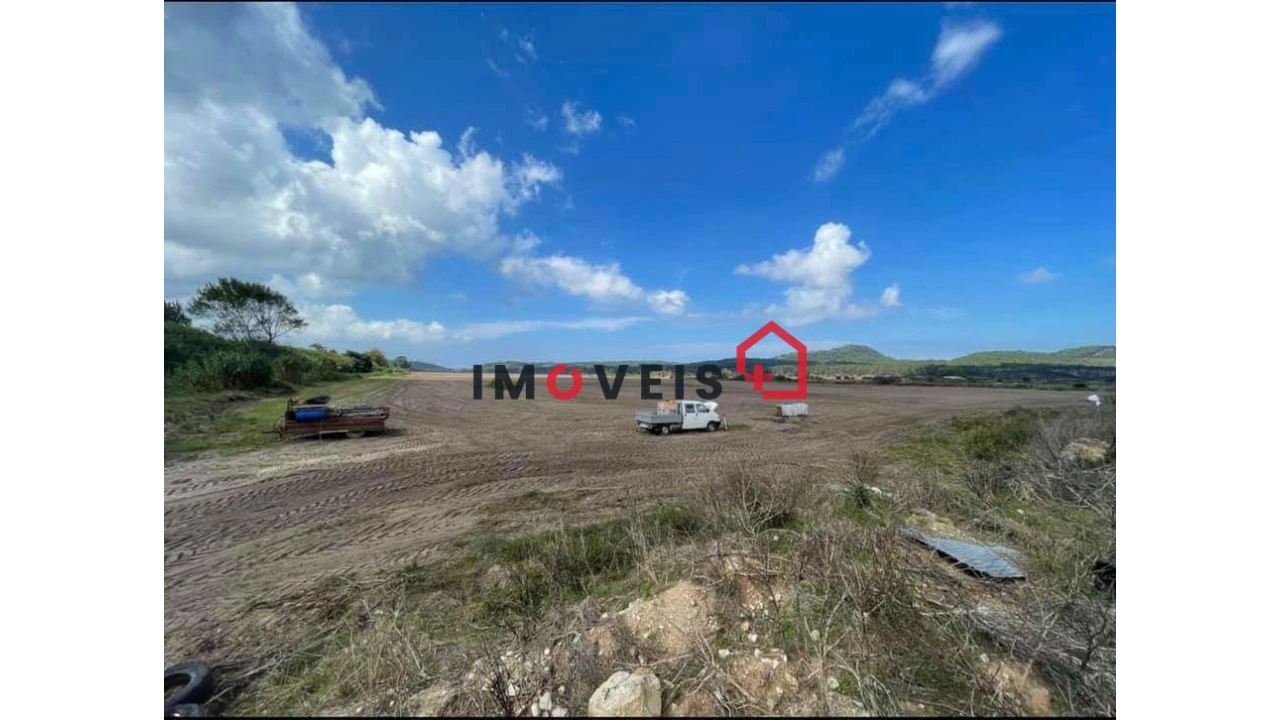 Quinta T0 para Venda em Valado dos Frades Foto 7