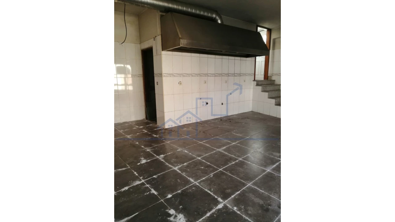 Moradia T3 para Venda em Horta da Vilariça Foto 11