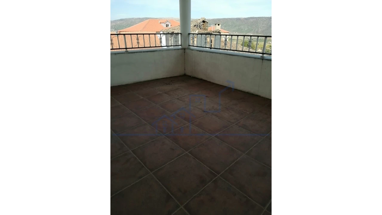 Moradia T3 para Venda em Horta da Vilariça Foto 8