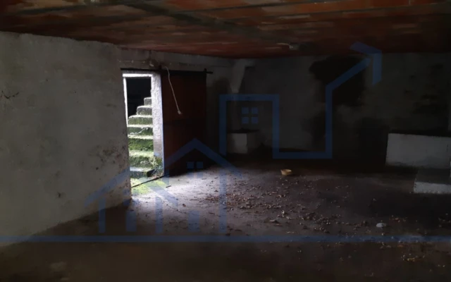 Armazém para Venda em Torre de Moncorvo Foto 9