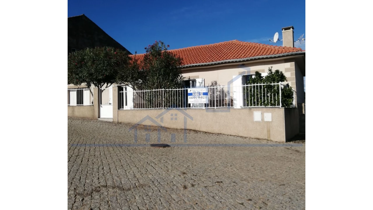 Moradia T3 para Venda em Felgar e Souto da Velha Foto 1