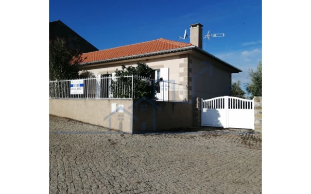 Moradia T3 para Venda em Felgar e Souto da Velha Foto 2