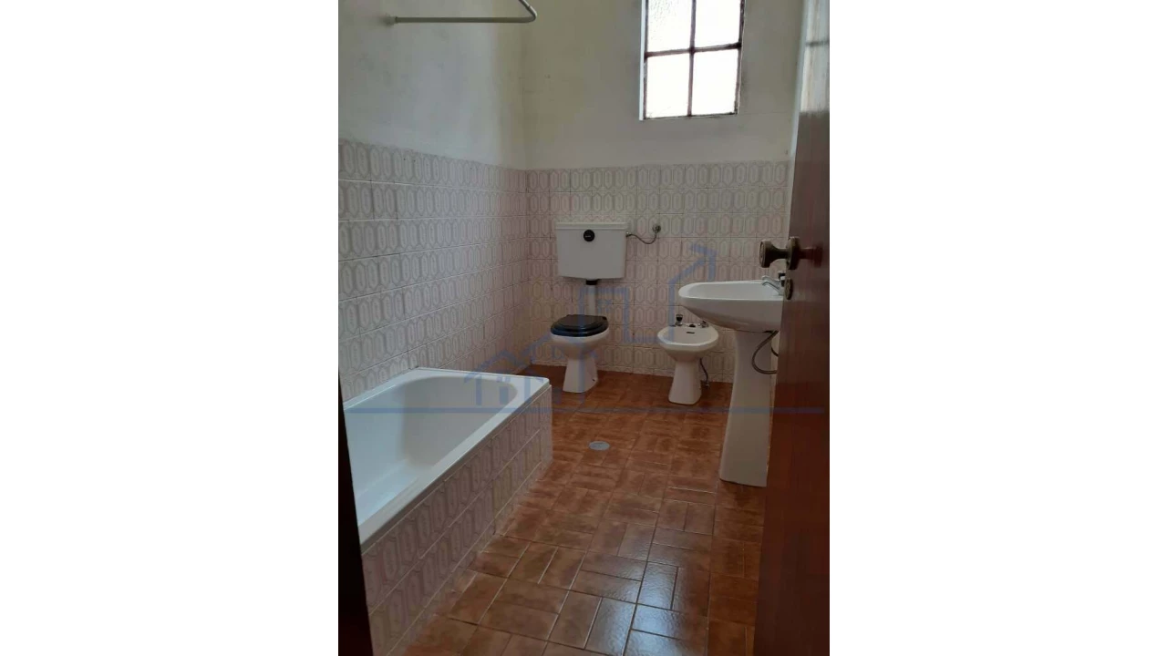 Moradia T5 para Venda em Felgueiras e Maçores Foto 15