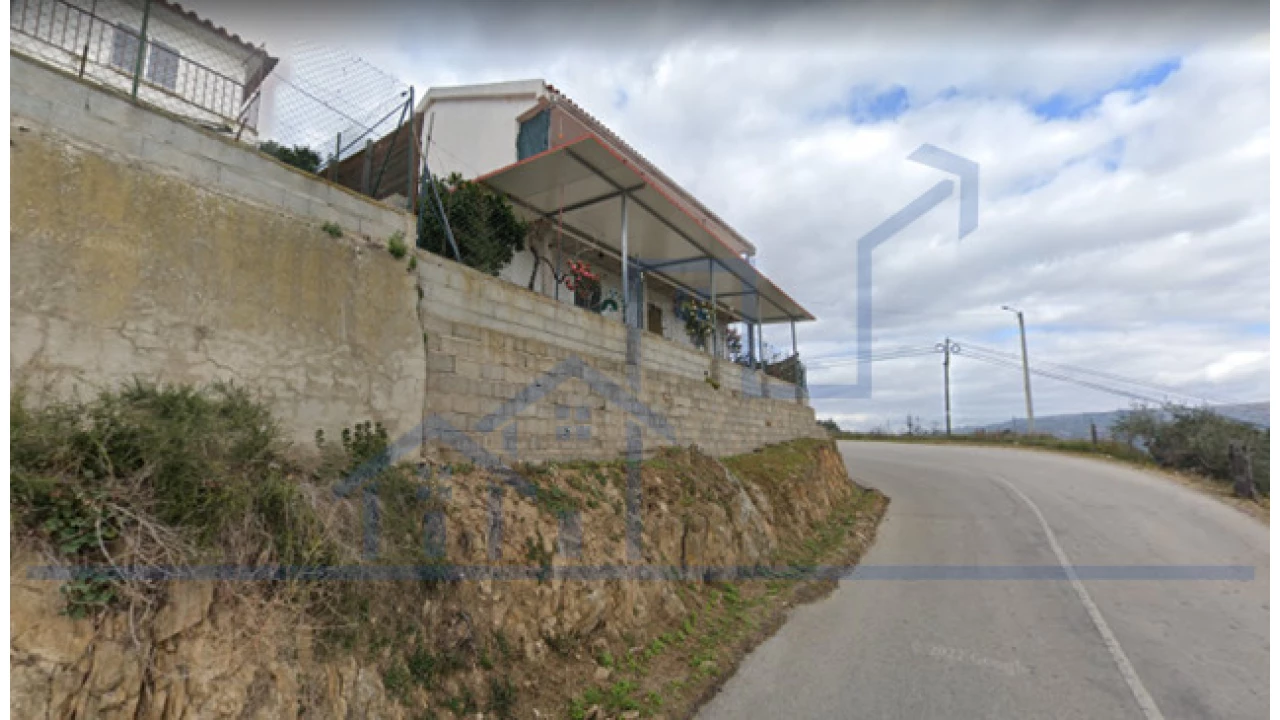 Moradia T4 para Venda em Horta da Vilariça Foto 2