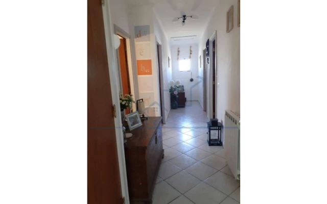 Moradia T4 para Venda em Horta da Vilariça Foto 6