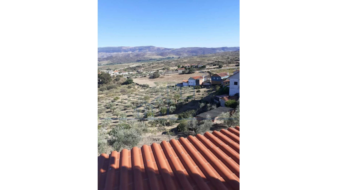 Moradia T4 para Venda em Horta da Vilariça Foto 10