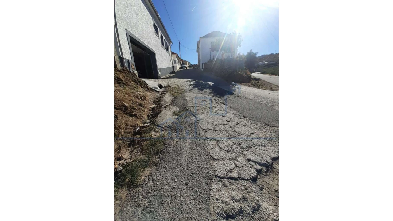 Moradia T4 para Venda em Horta da Vilariça Foto 17