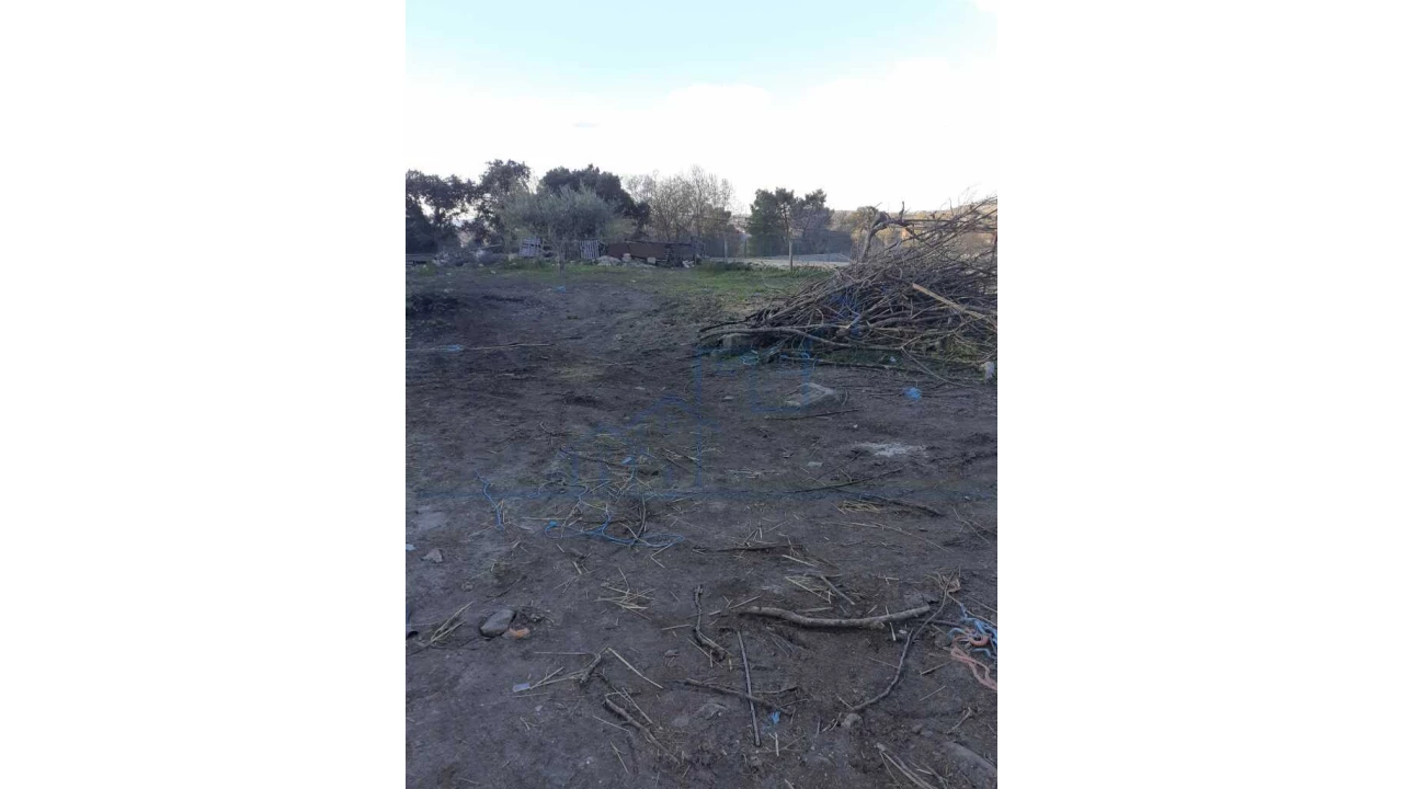 Armazém para Venda em Larinho Foto 10