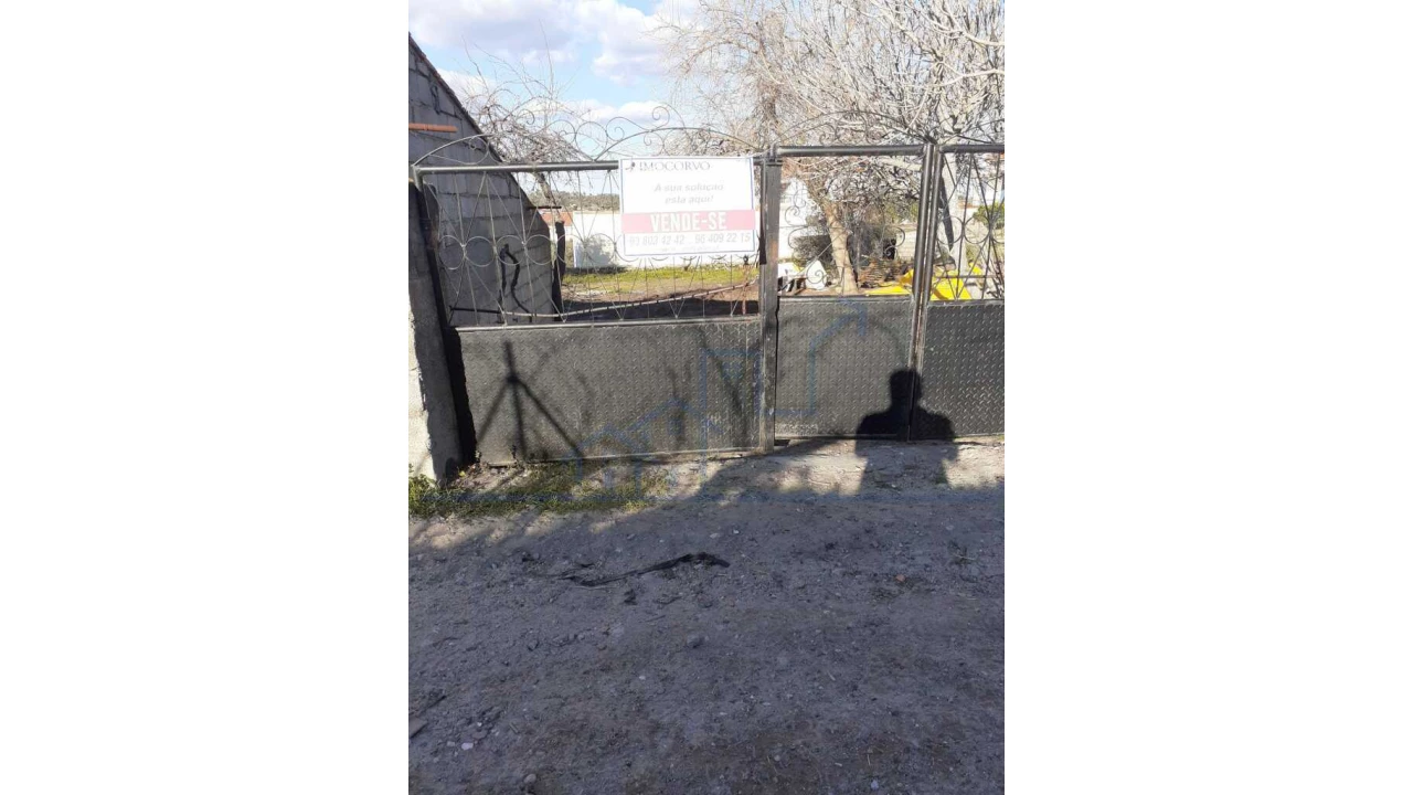 Armazém para Venda em Larinho Foto 13