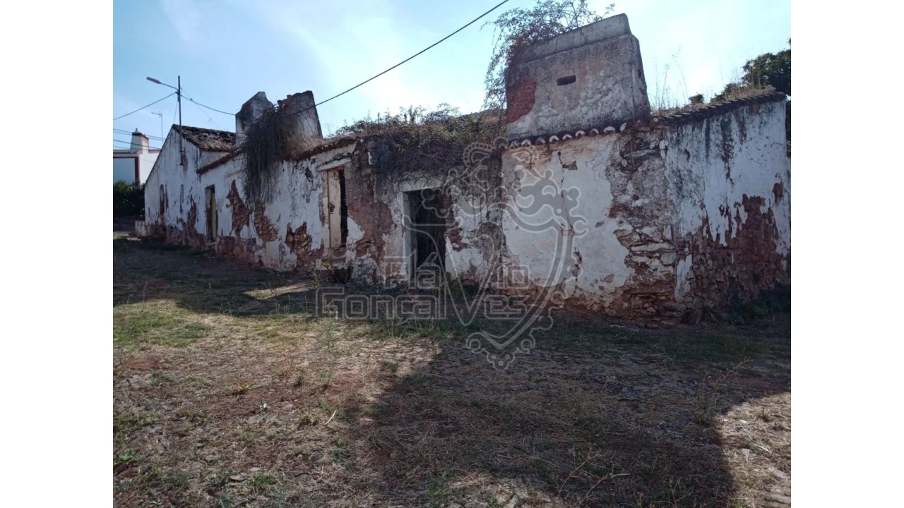 Moradia T5 para Venda em Estremoz (Santa Maria e Santo André) Foto 2