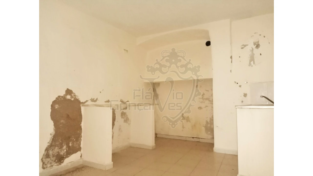 Moradia T2 para Venda em Estremoz (Santa Maria e Santo André) Foto 5