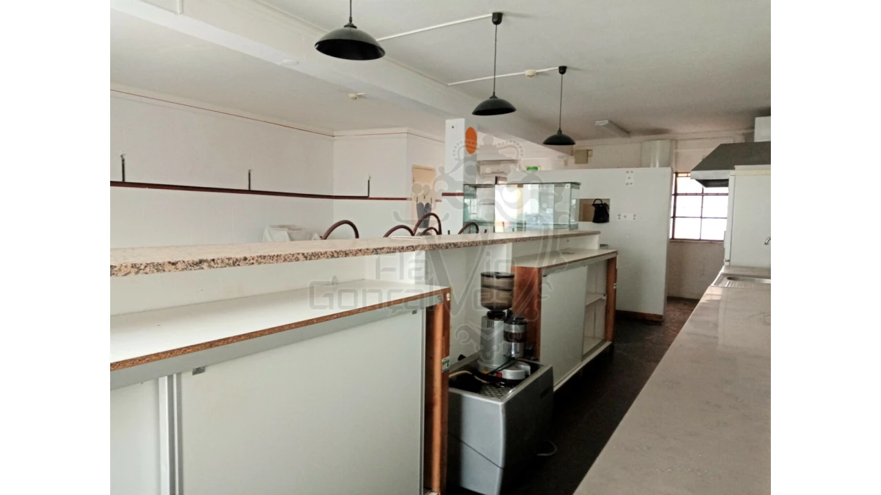 Loja para Venda em Estremoz (Santa Maria e Santo André) Foto 3