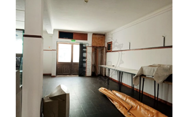 Loja para Venda em Estremoz (Santa Maria e Santo André) Foto 7