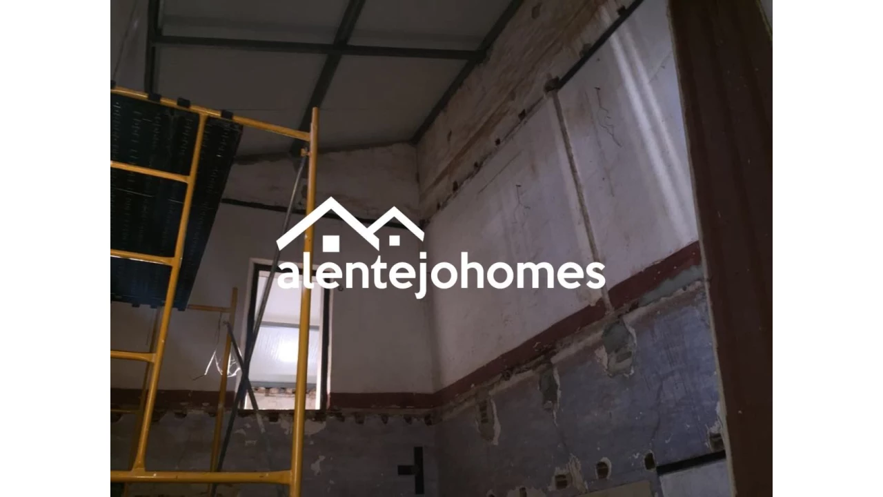 Moradia T6 para Venda em Arraiolos Foto 16