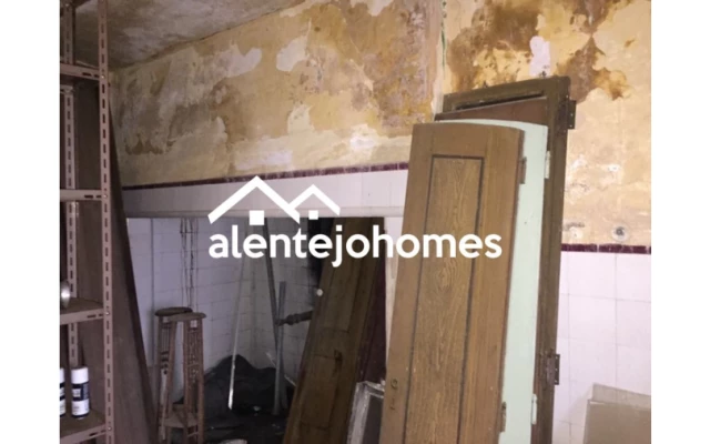 Moradia T6 para Venda em Arraiolos Foto 11