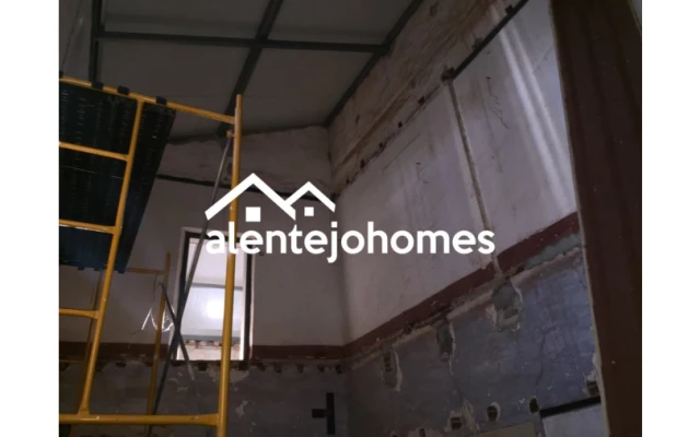 Moradia T6 para Venda em Arraiolos Foto 16