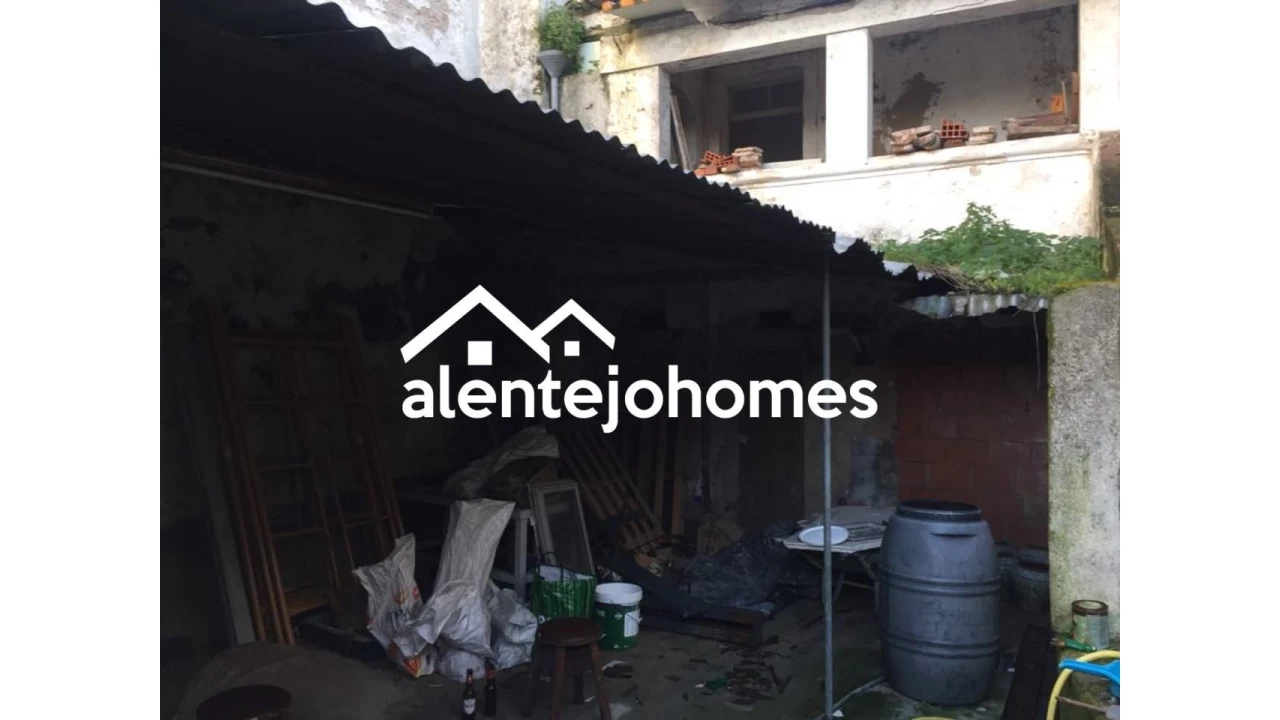 Moradia T6 para Venda em Arraiolos Foto 10