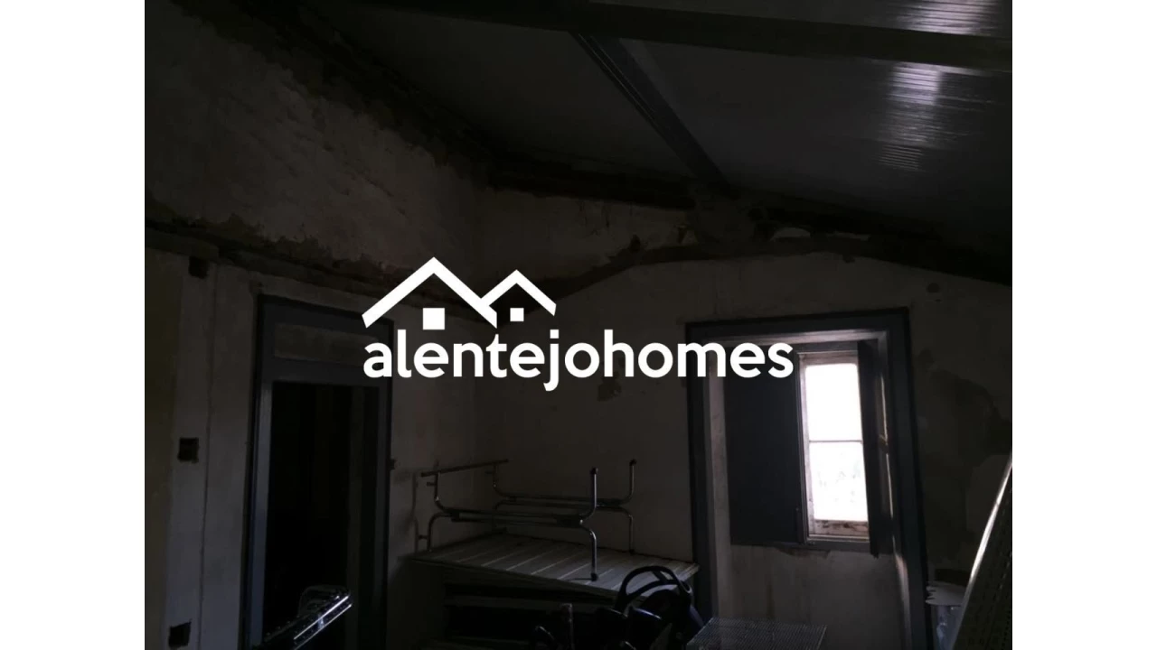 Moradia T6 para Venda em Arraiolos Foto 13