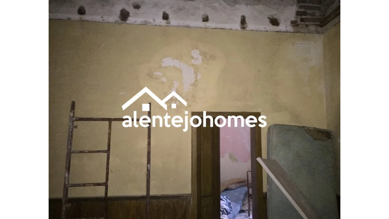 Moradia T6 para Venda em Arraiolos Foto 19