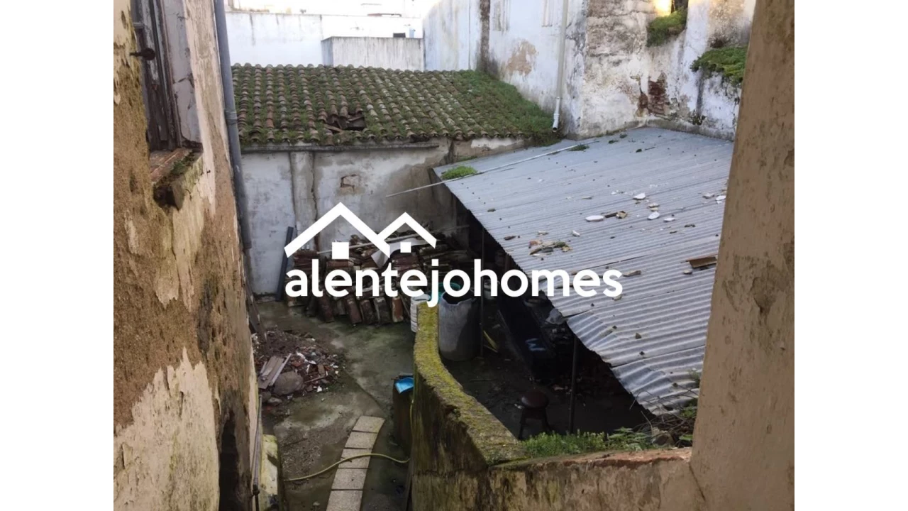 Moradia T6 para Venda em Arraiolos Foto 14