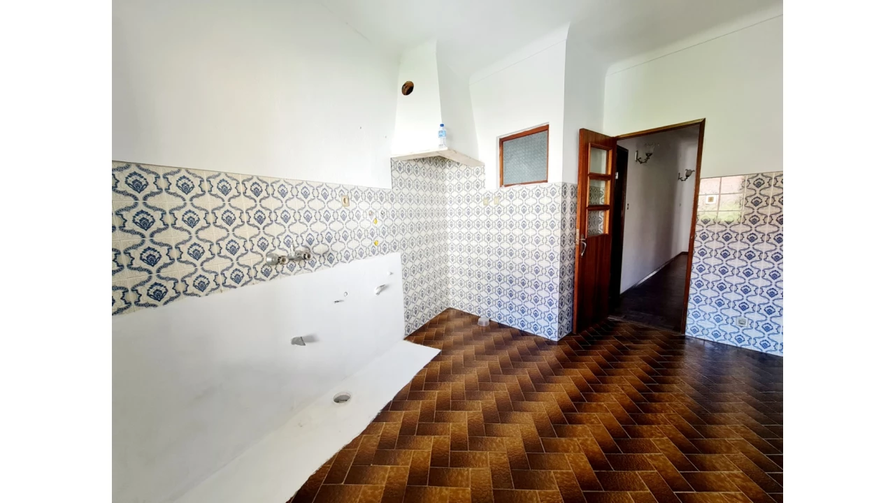 Moradia T3 para Venda em Reguengo Grande Foto 9