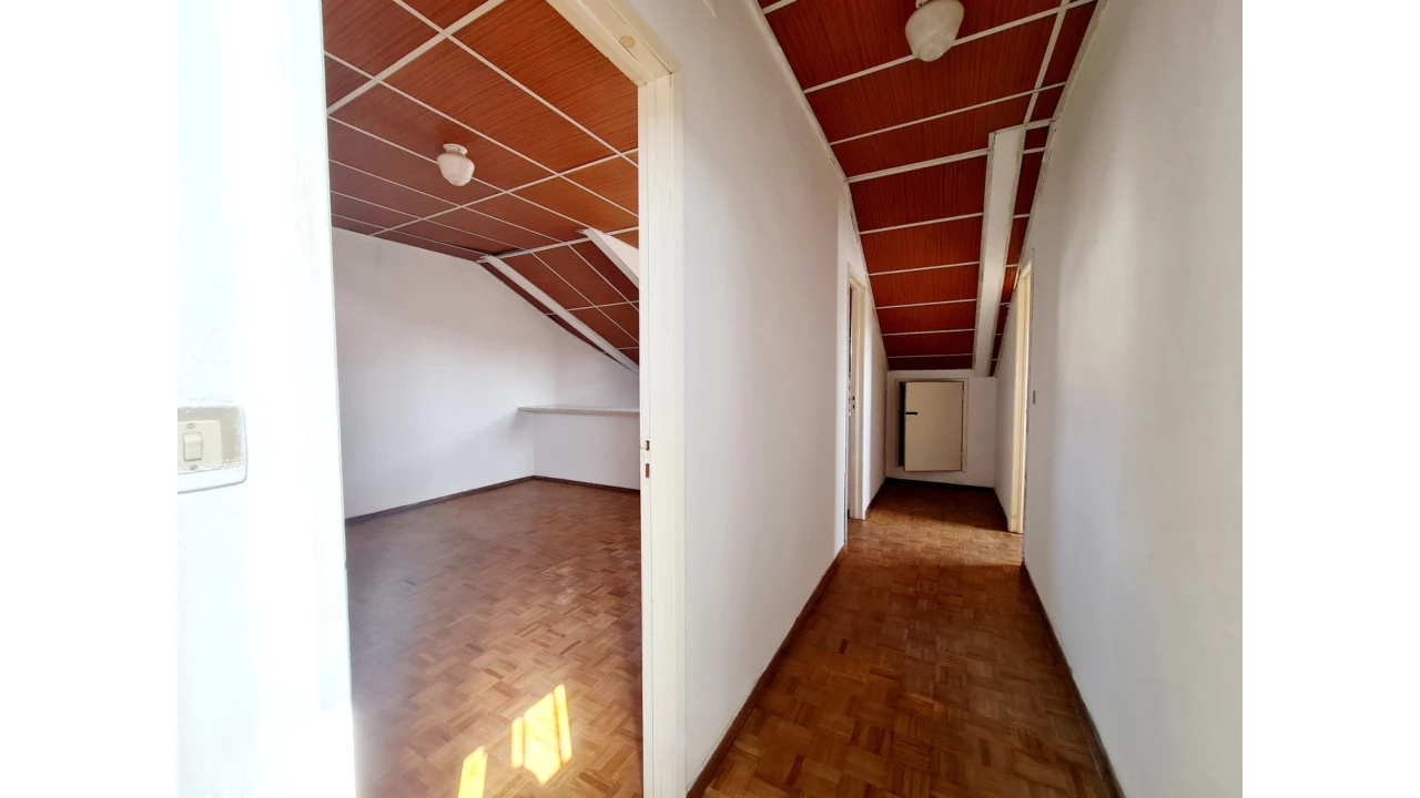 Moradia T3 para Venda em Reguengo Grande Foto 16