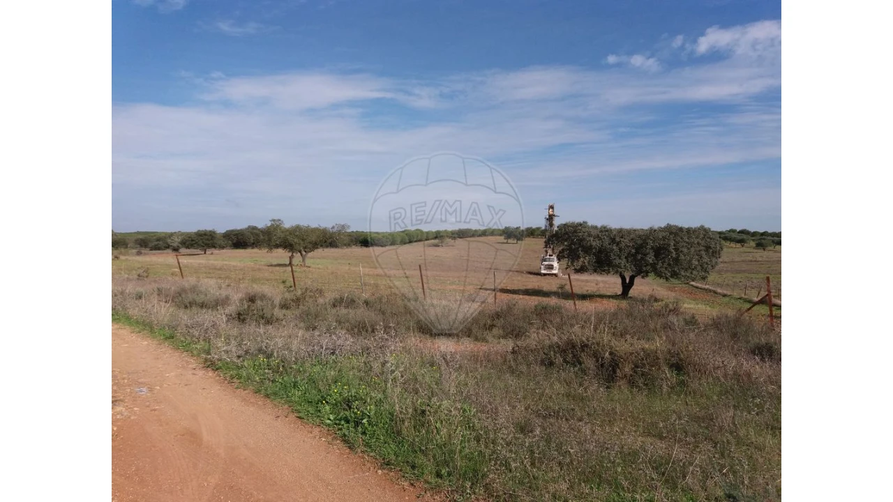 Terreno para Venda em Mourão Foto 3