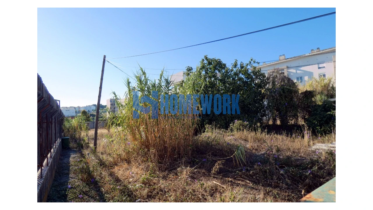 Terreno para Venda em Ajuda Foto 1
