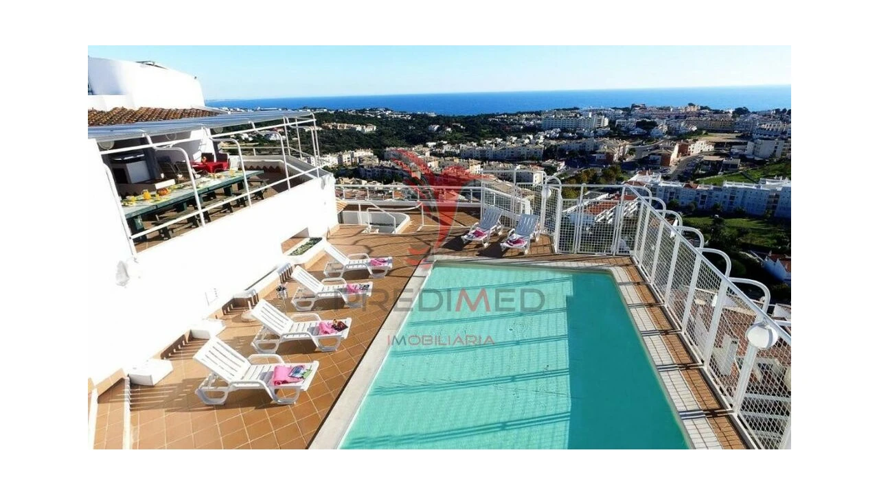 Apartamento T4 para Venda em Albufeira e Olhos de Água Foto 1