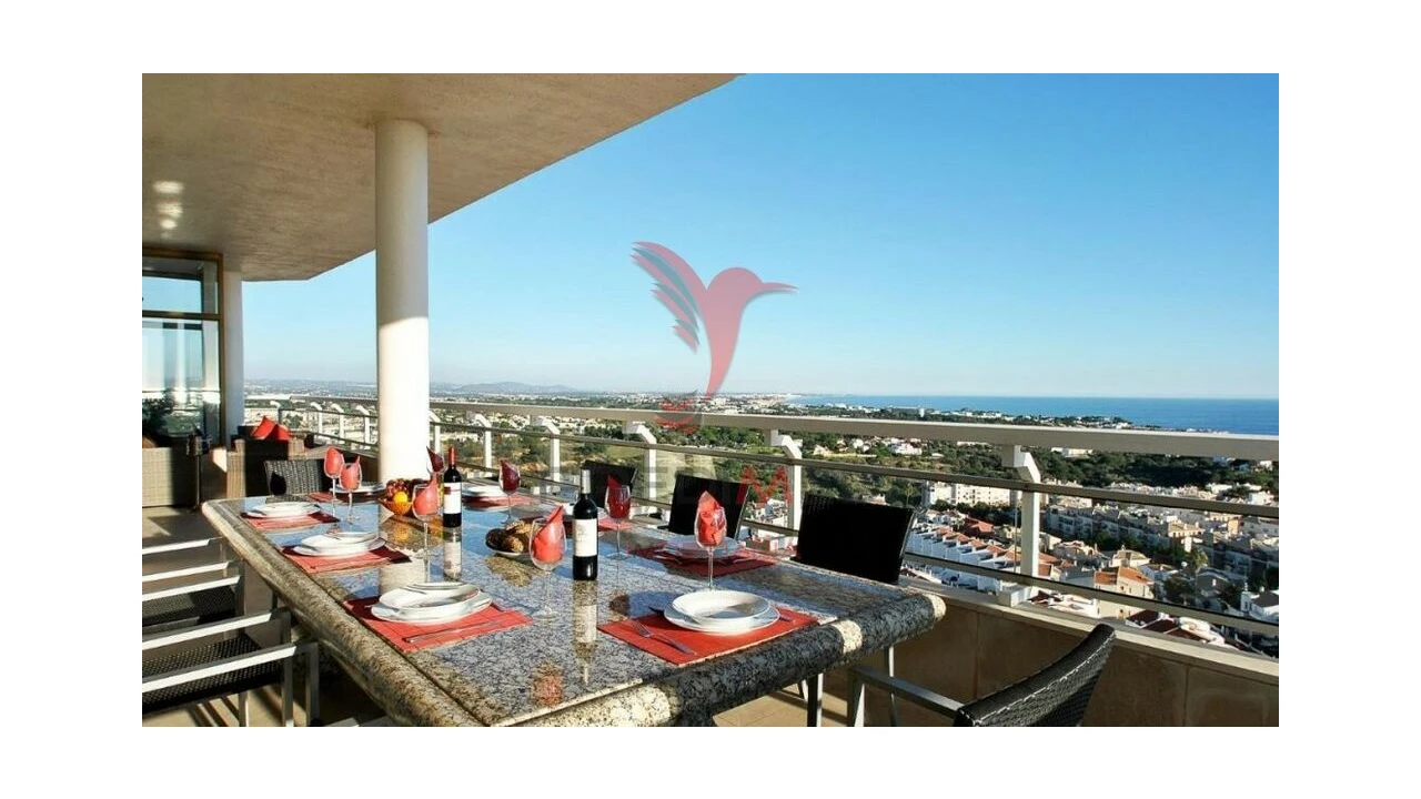 Apartamento T4 para Venda em Albufeira e Olhos de Água Foto 2