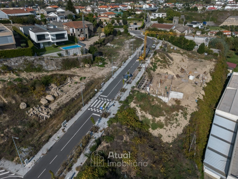 Terreno para Venda em Abação e Gémeos Foto 3