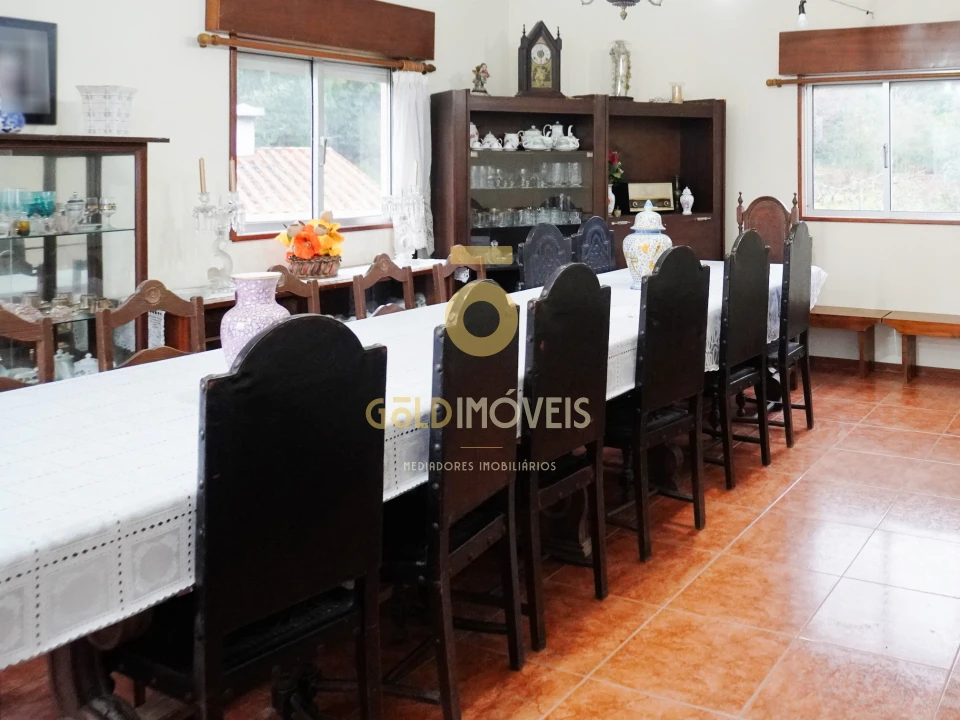 Moradia T4 para Venda em Espadanedo Foto 3