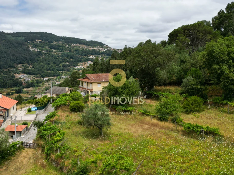 Moradia T4 para Venda em Espadanedo Foto 44