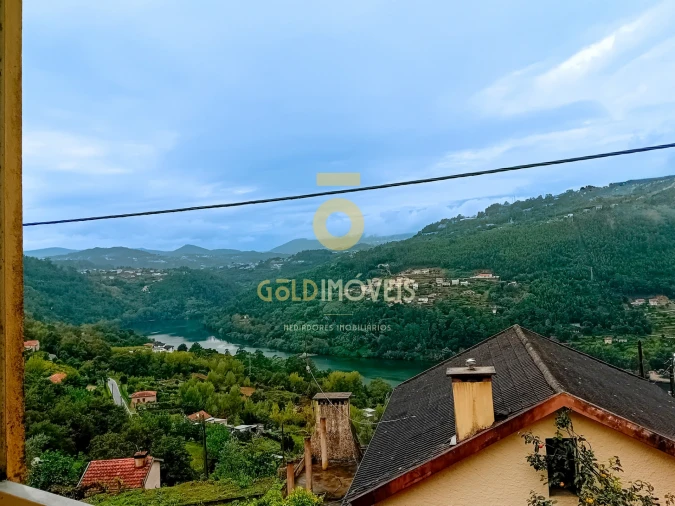 Moradia T4 para Venda em Espadanedo Foto 21