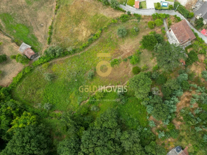 Moradia T4 para Venda em Espadanedo Foto 40