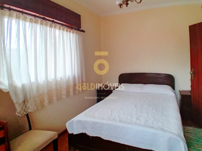 Moradia T4 para Venda em Espadanedo Foto 26