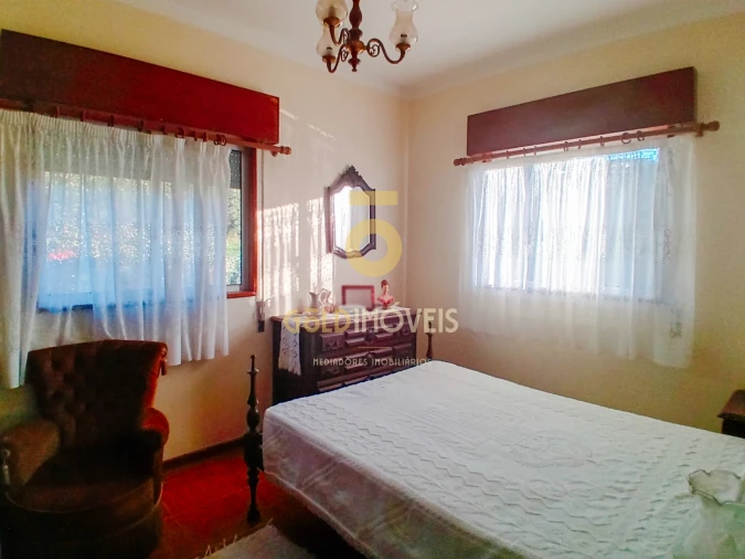 Moradia T4 para Venda em Espadanedo Foto 39