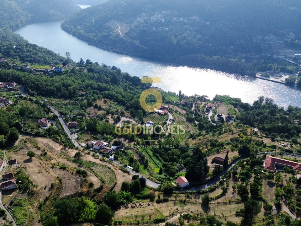 Moradia T4 para Venda em Espadanedo Foto 8