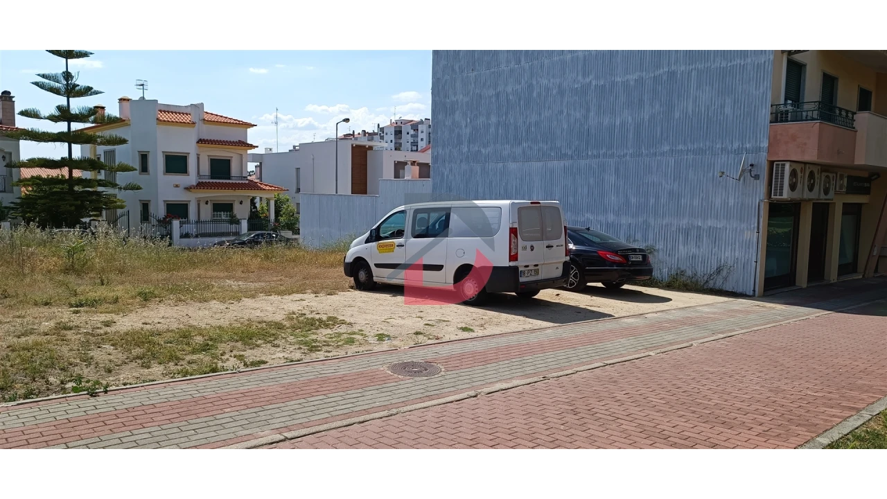 Terreno para Venda em Castelo Branco Foto 1