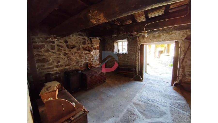 Moradia T2 para Venda em Vale da Mula Foto 22